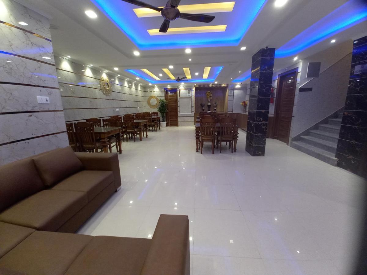 Hotel Festival Mahipalpur Delhi Airport - Near Delhi Aerocity New Delhi Exterior photo