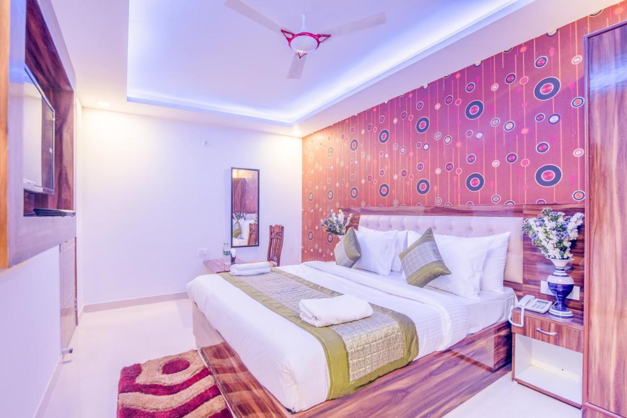 Hotel Festival Mahipalpur Delhi Airport - Near Delhi Aerocity New Delhi Exterior photo
