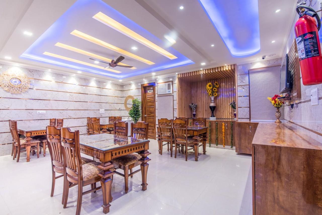 Hotel Festival Mahipalpur Delhi Airport - Near Delhi Aerocity New Delhi Exterior photo
